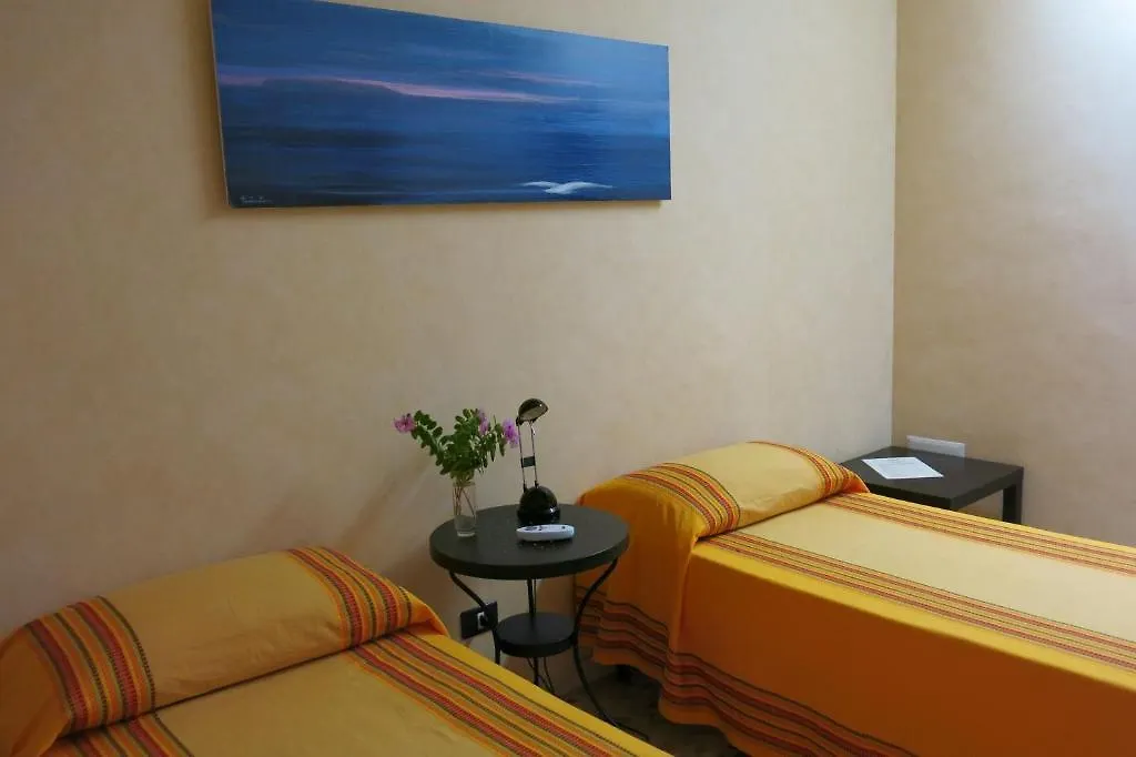 Mare Nostrum Petit Hôtel Pozzallo 2*,  Italia
