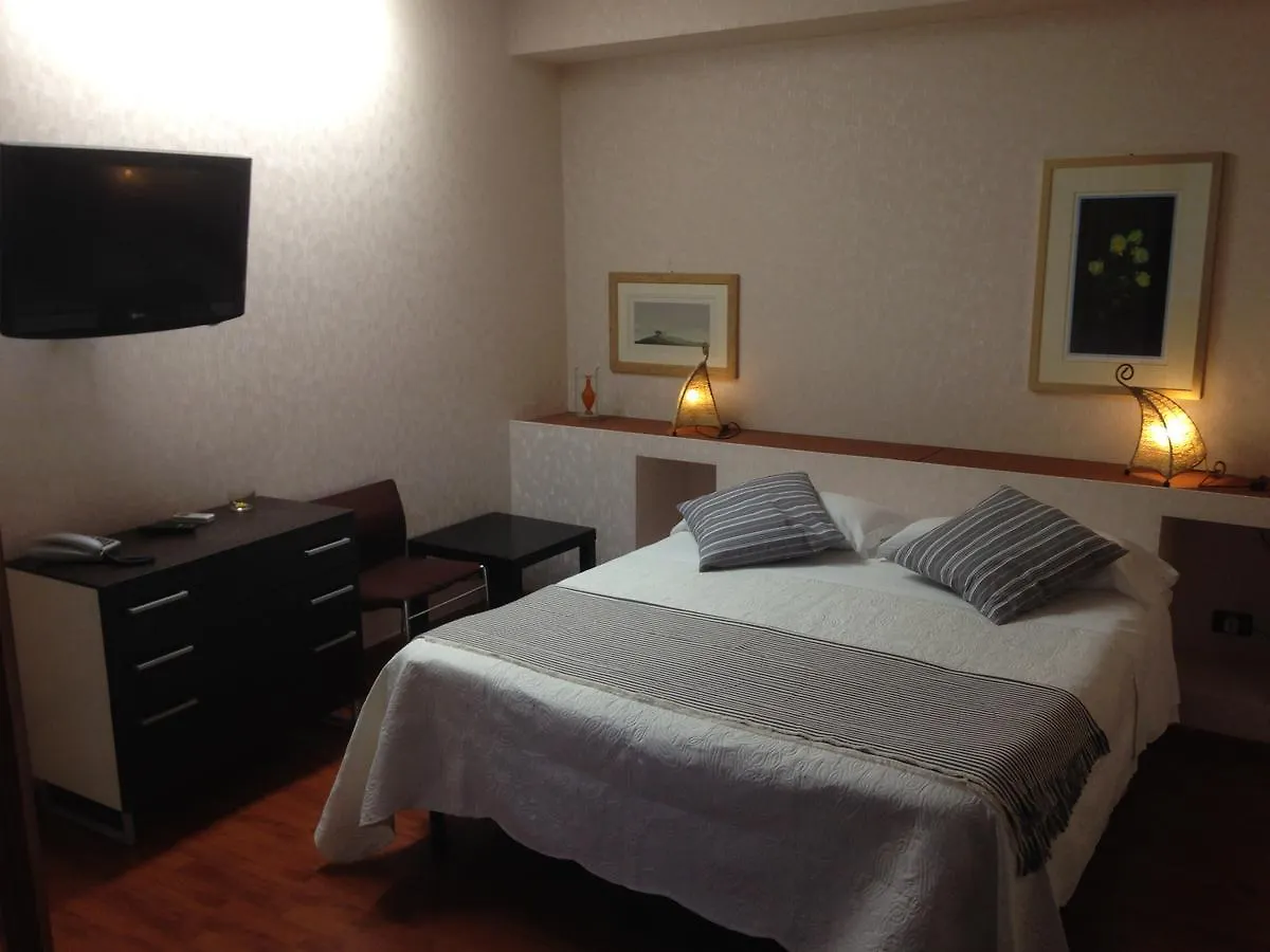 Mare Nostrum Petit Hôtel Pozzallo 2*,